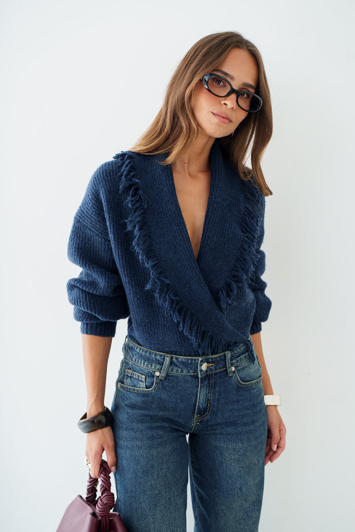 PULL ELINOR