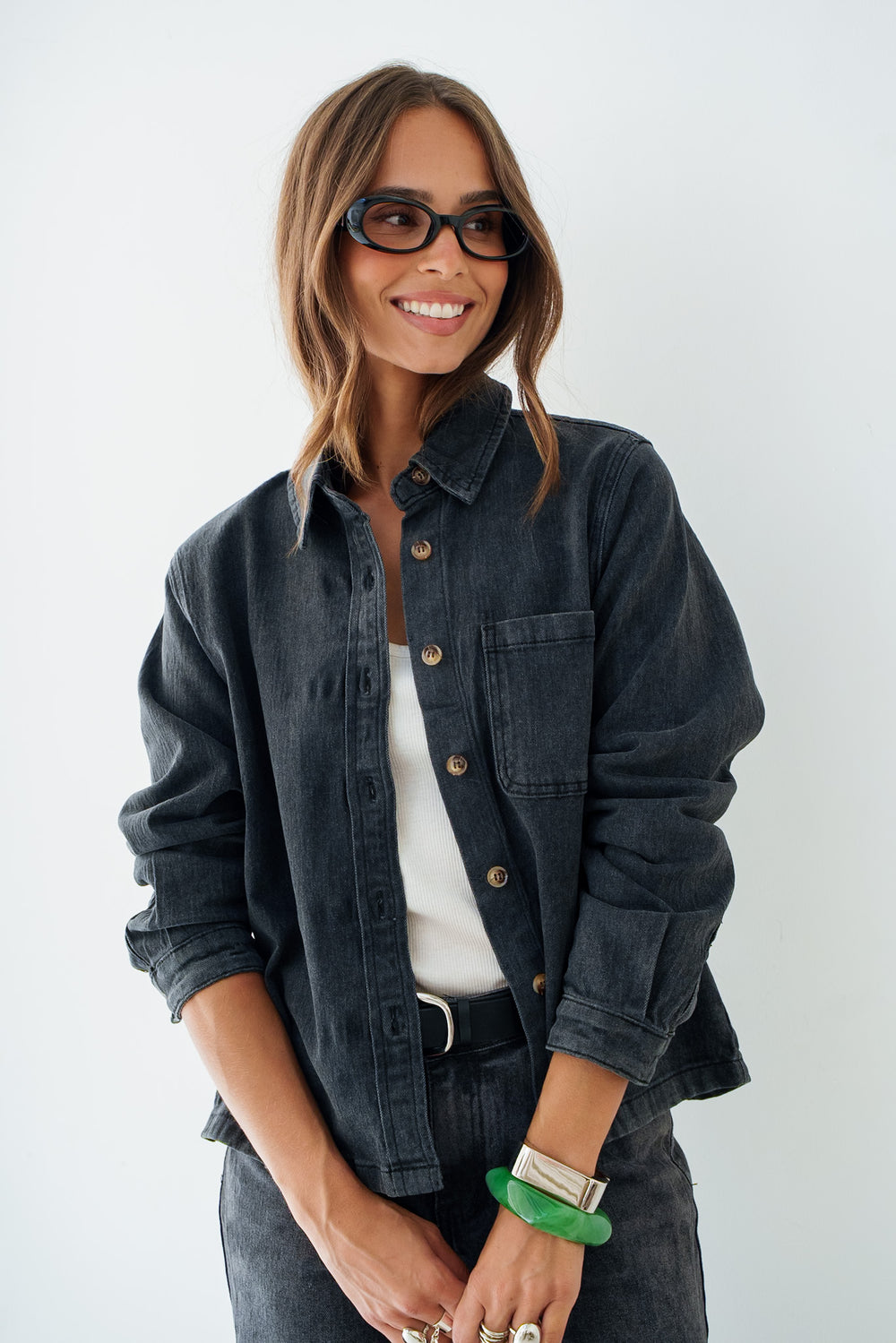 CHEMISE LOAN