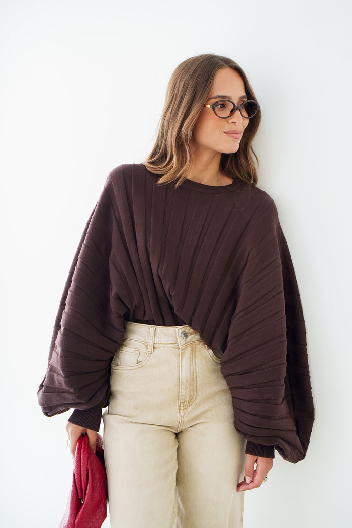 PULL ELLA