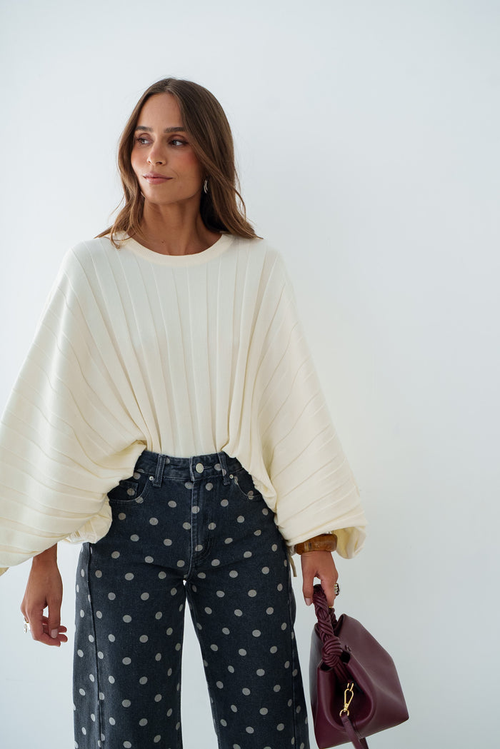 PULL ELLA
