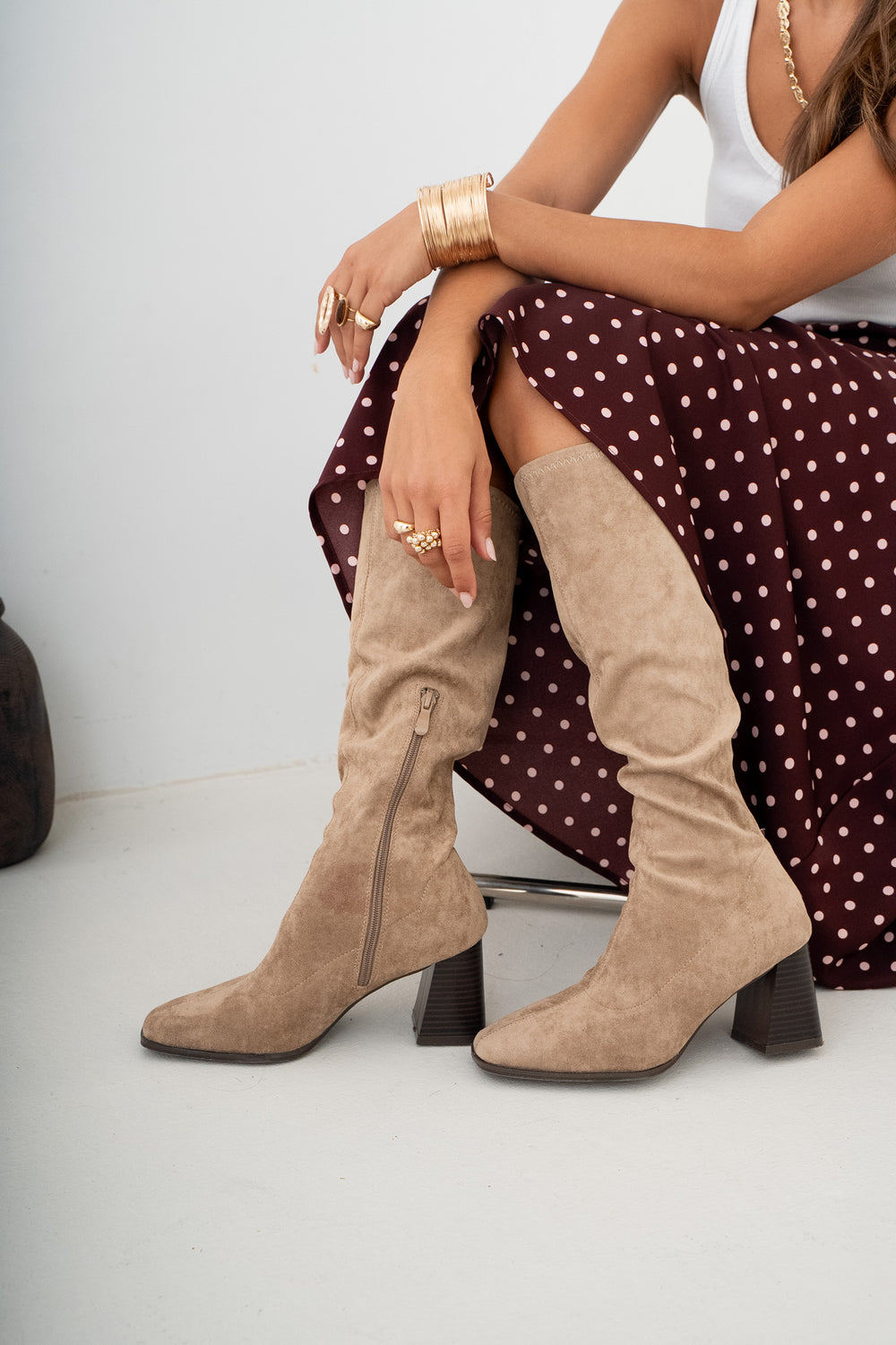 BOTTES ABY-RETOUR MI OCTOBRE