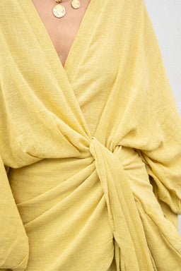 ROBE MELANIA