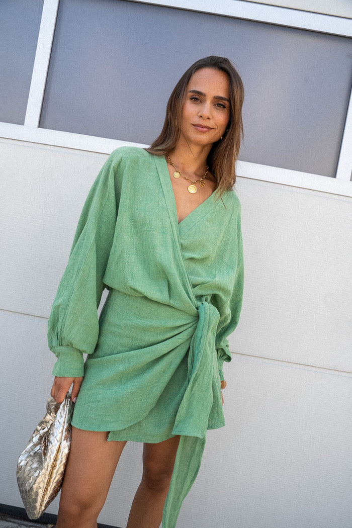 ROBE MELANIA