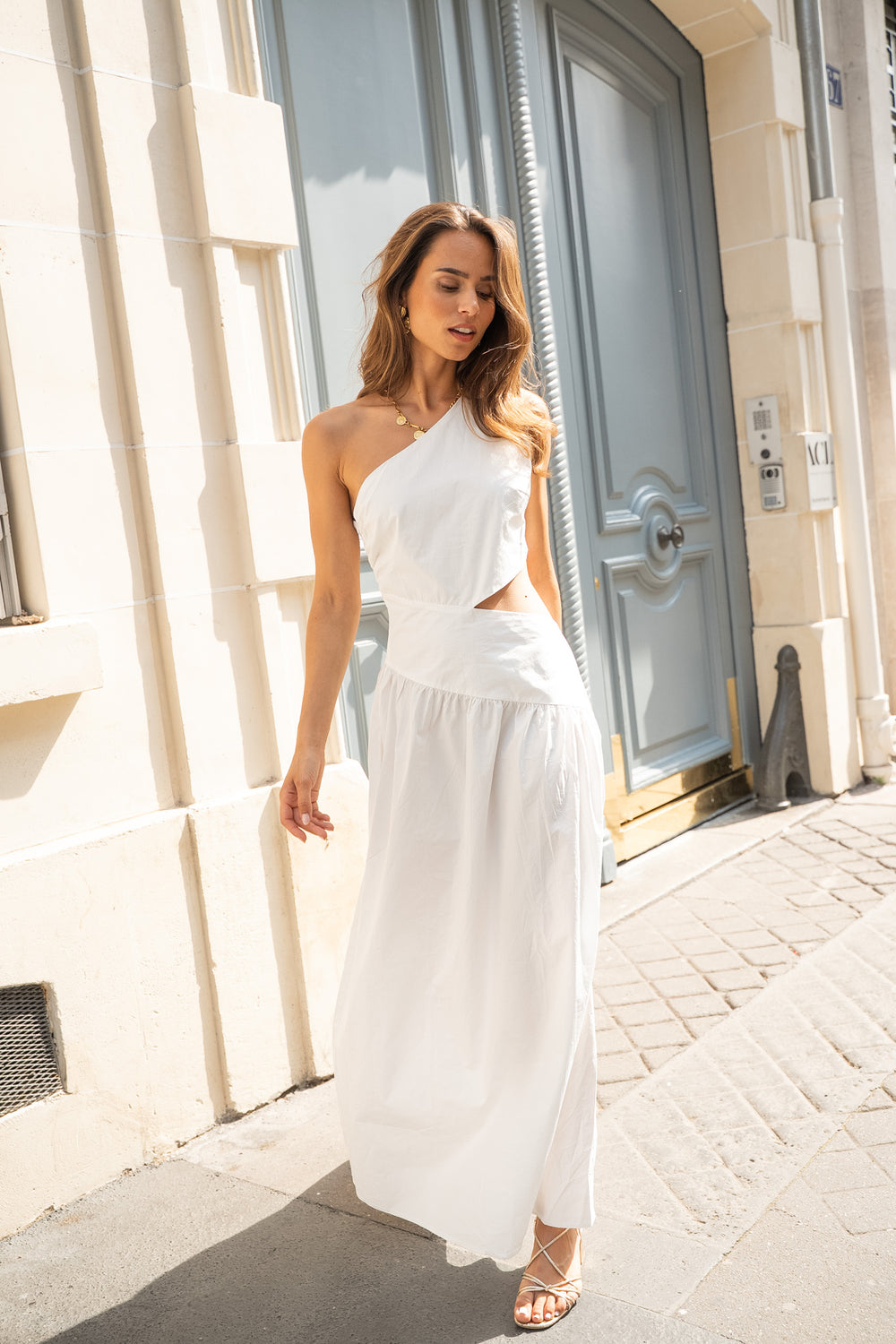 ROBE ROMANE