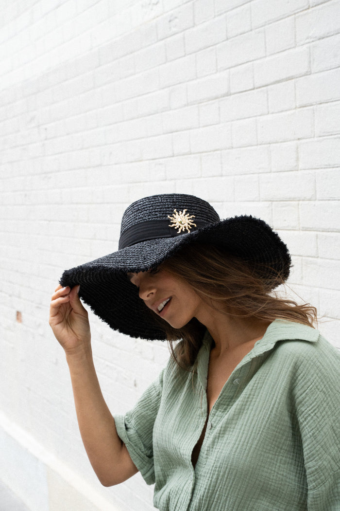 CHAPEAU VIVIENNE