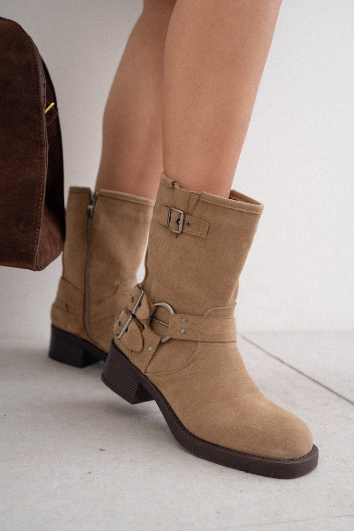 BOTTES MINA