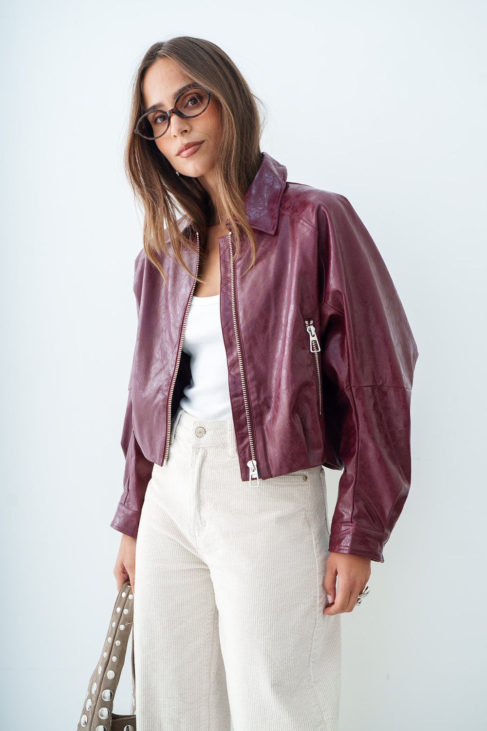 VESTE SIMILI OMA