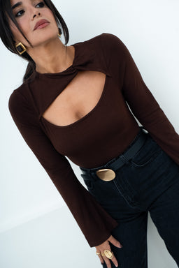 TOP ADELA