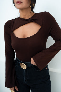 TOP ADELA