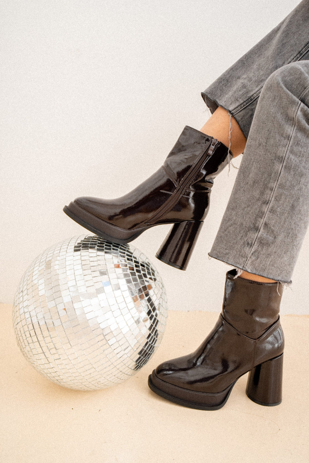 BOTTINES LAURA - CHAUSSURES