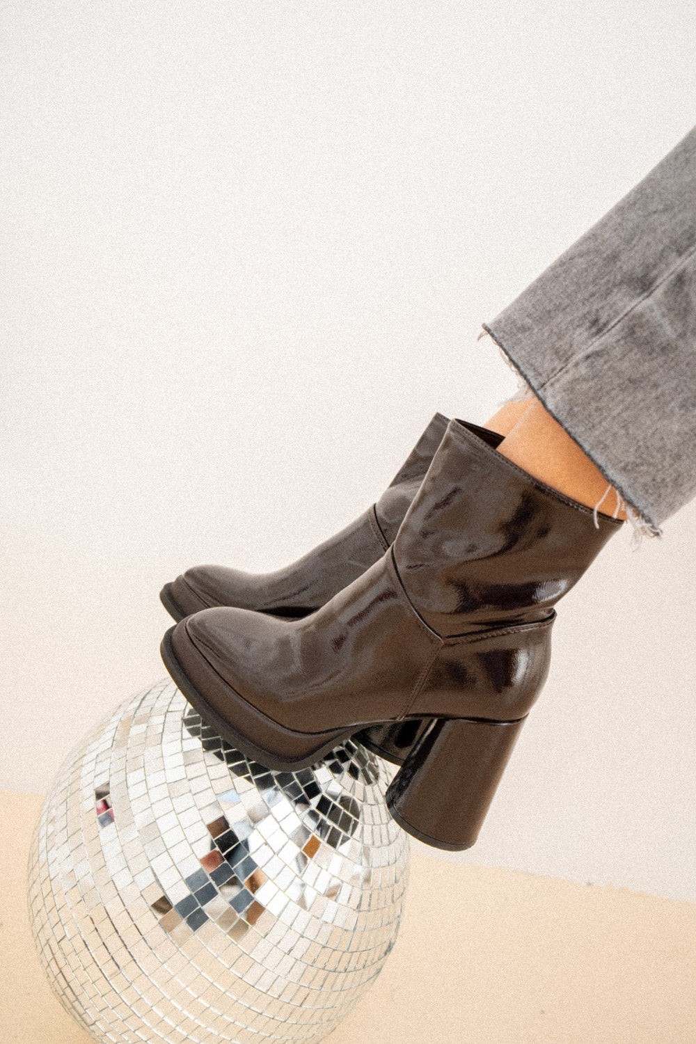 BOTTINES LAURA - CHAUSSURES