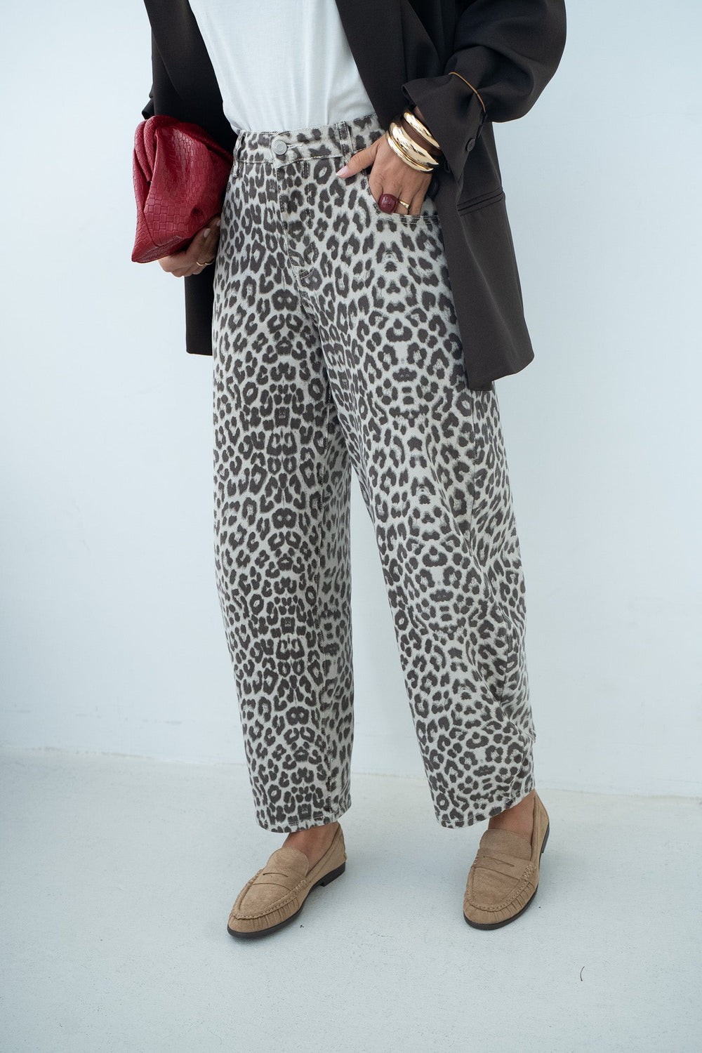 JEAN LEOPARD YSÉ - JEAN