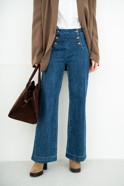 JEAN MARCELLO - FALSE