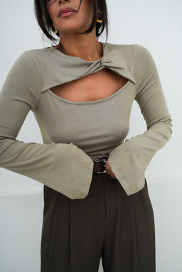 TOP ADELA - TOP