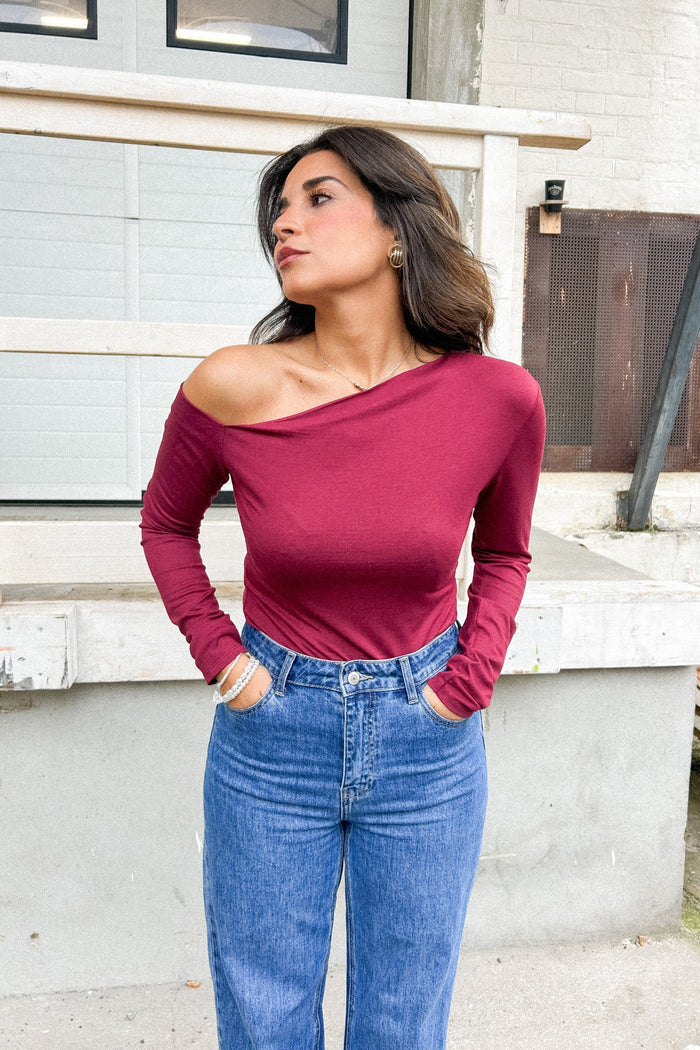 TOP IZIA - TOP