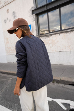 VESTE SOLENE - VESTE